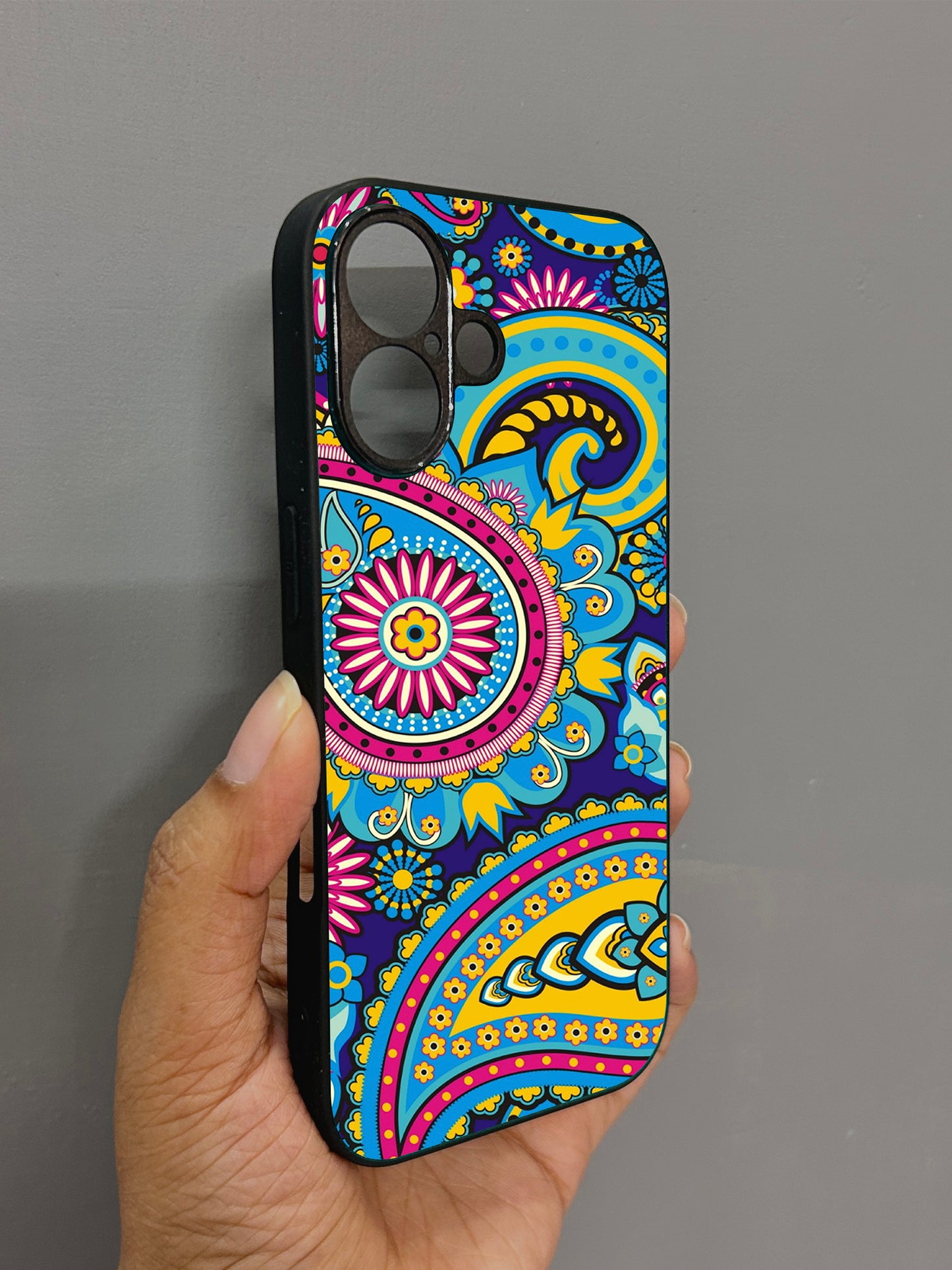 Phulkari Pattern Glossy Metal Back Case for Apple Iphone 16