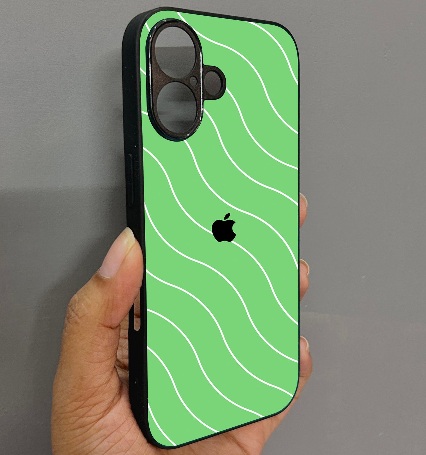 Green Curvio Metal Back Case for Apple Iphone 16