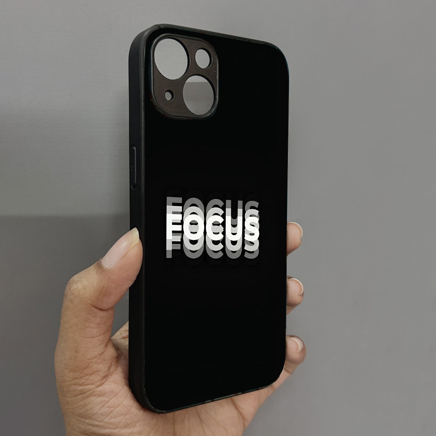 'FOCUS' Metal Back Case for Apple Iphone 14